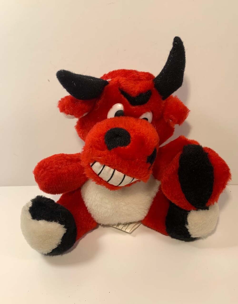 Vintage 1997 Chicago Bulls Mascot Benny The Bull 6”  Plush  Fable Co red devil
